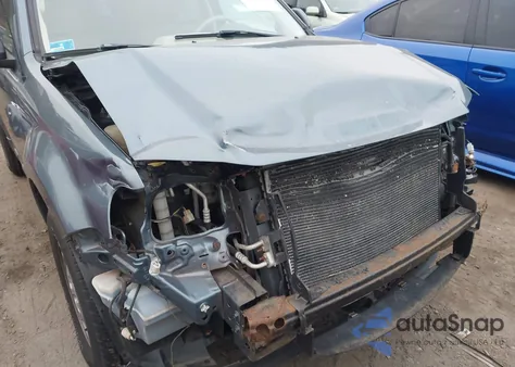 2012 Ford Escape Xlt z USA, uszkodzony, nr VIN 1FMCU0D77CKA02079